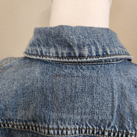 NWOT Lucky Brand Tomboy Trucker denim jean jacket size S - Picture 6 of 11